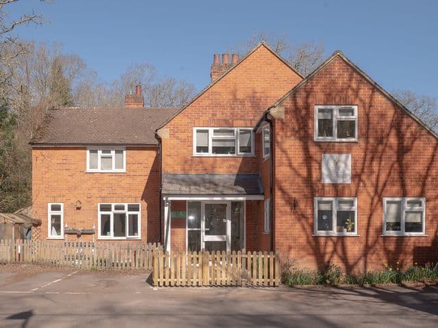 Oak Tree Day Nursery & Pre-School